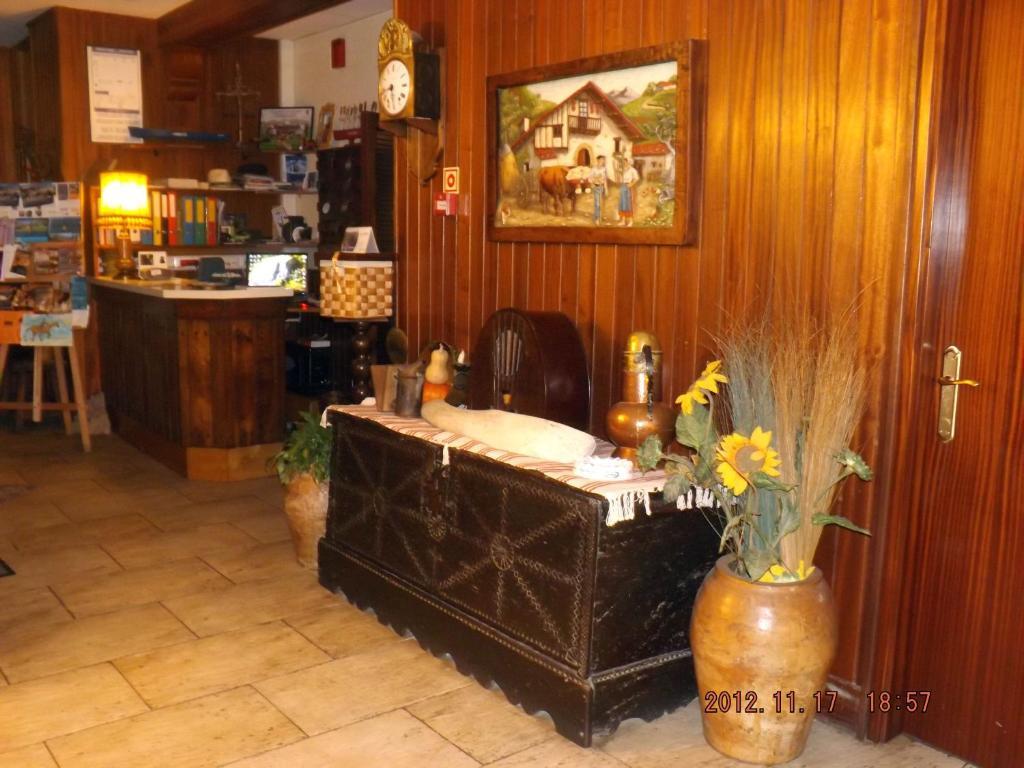 Hotel Azkue جيتاريا المظهر الخارجي الصورة